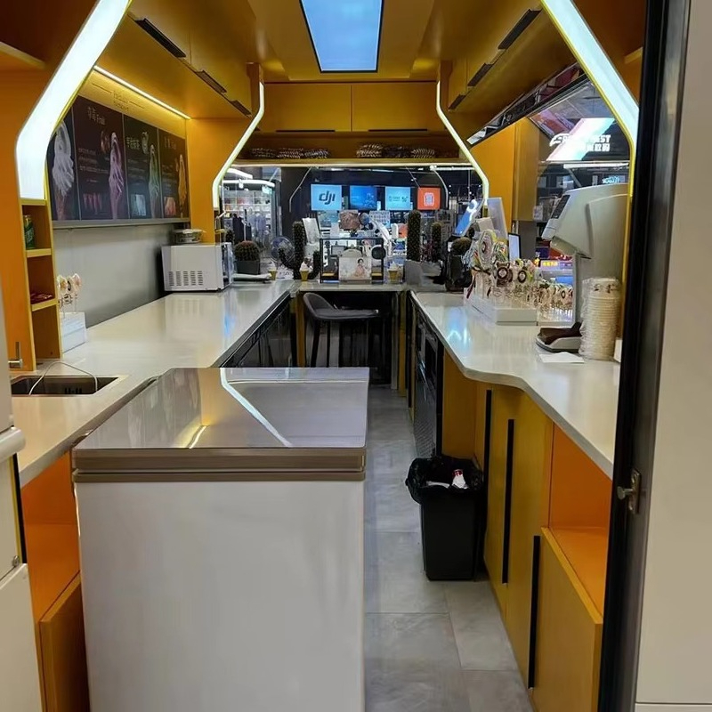 Food Truck per Fast Food con M - Food Snacks For Camping recensione e prezzo